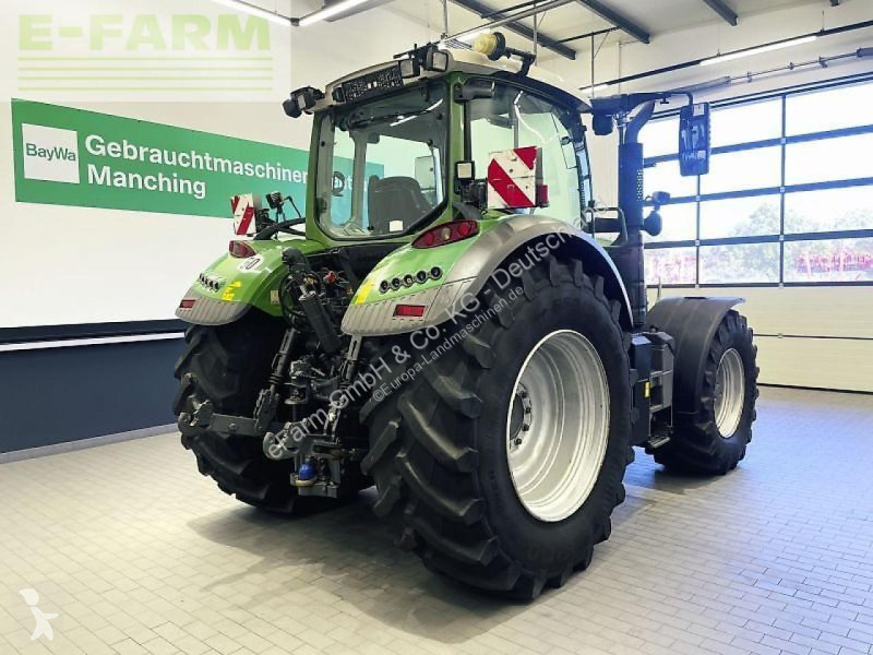 Tracteur agricole Fendt  724 vario s4 profi plus