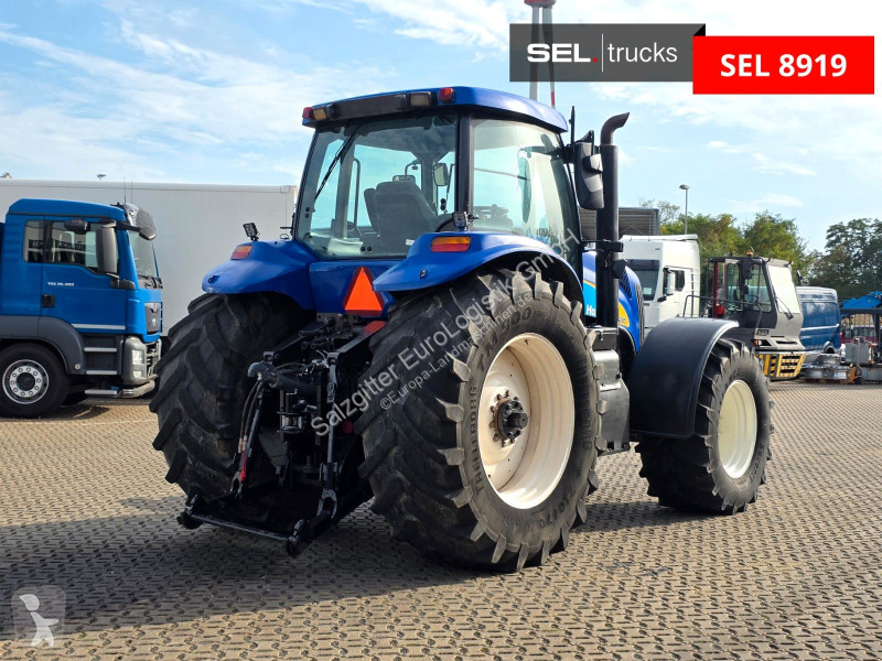 Tracteur agricole New Holland TG 230