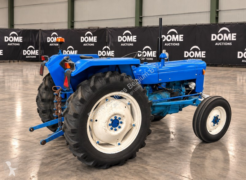 Tracteur agricole  Super Dexta