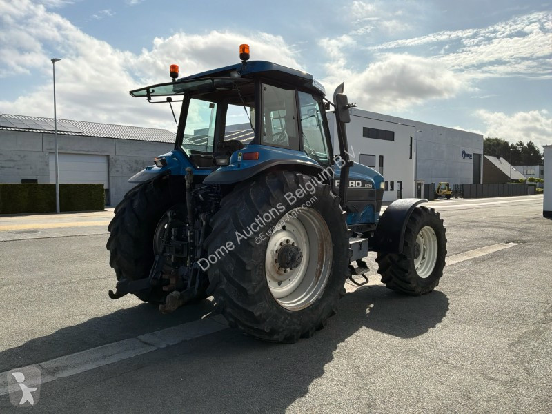 Tracteur agricole Ford 8870 DT