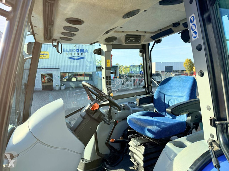 Tracteur agricole New Holland T5050 Cab Shuttle
