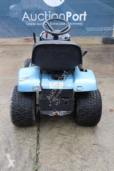Zemědělský traktor  YT 3600