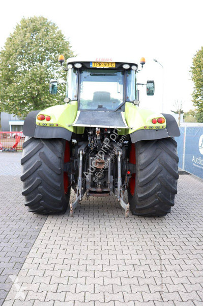 Zemědělský traktor Claas Axion 810