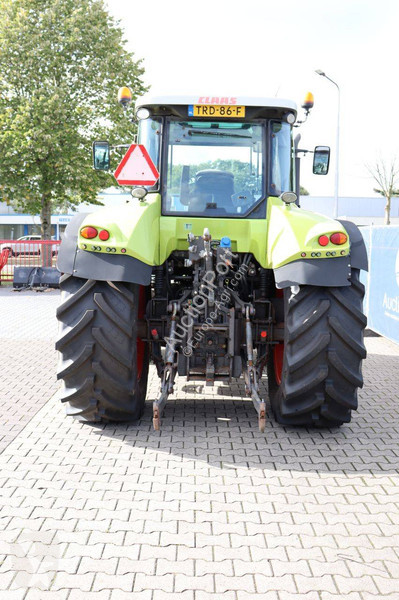 Zemědělský traktor Claas Arion 620