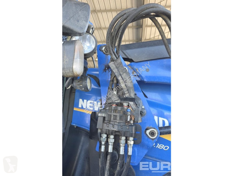 Zemědělský traktor New Holland T6.180