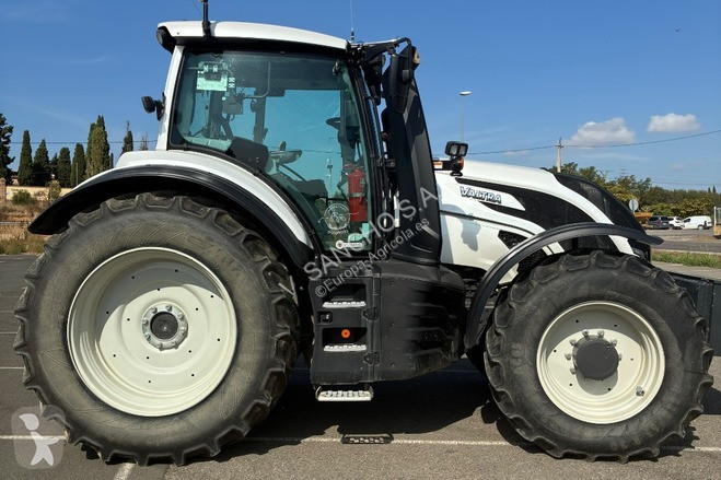 Tractor Valtra T195A