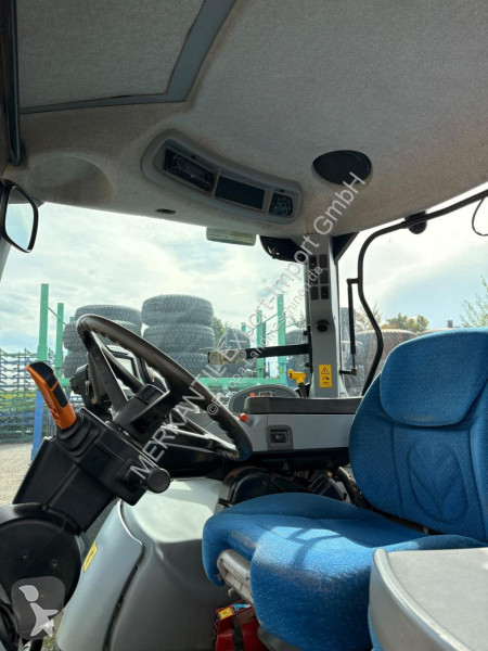 Ciągnik New Holland  T 6090