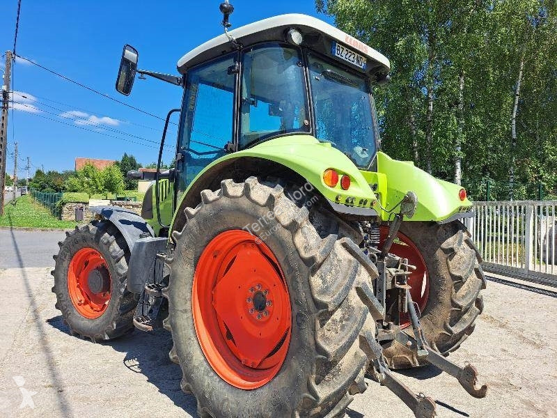 Tracteur agricole Claas ARION 520