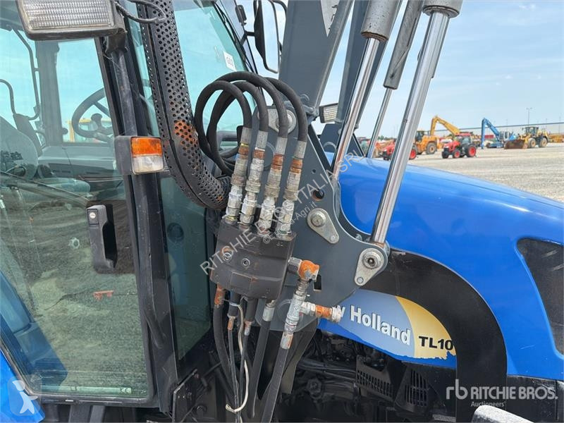 Tractor New Holland TL100A