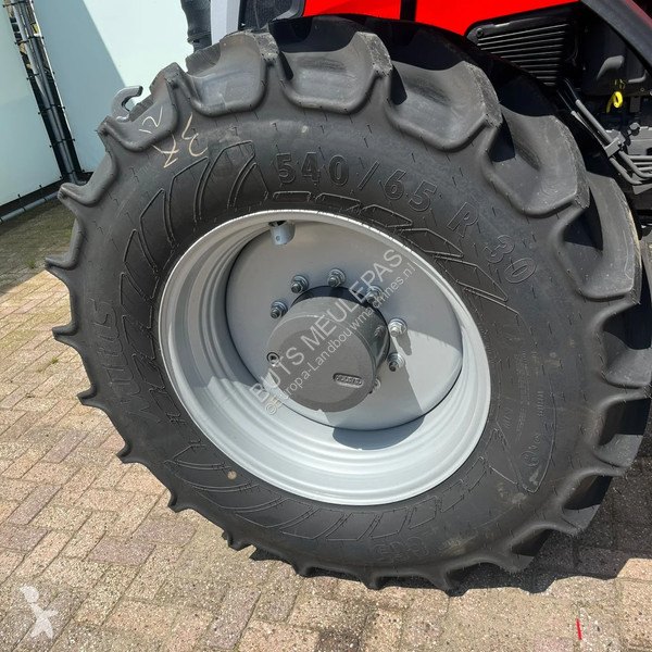 Tracteur agricole Massey Ferguson 7S.165 Dyna-6...