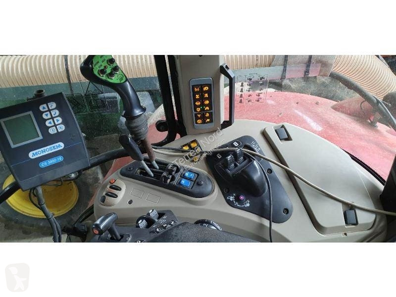 Tracteur agricole Massey Ferguson 7716