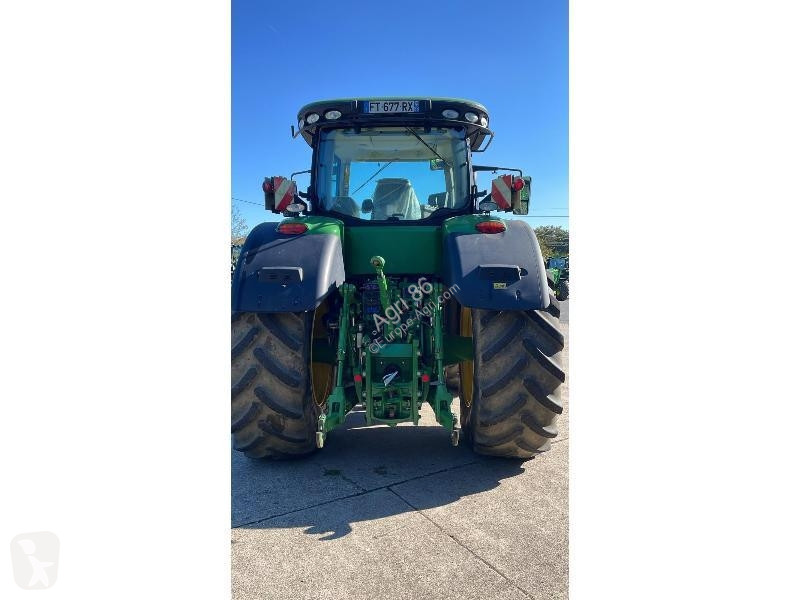 Lantbrukstraktor John Deere 7270R
