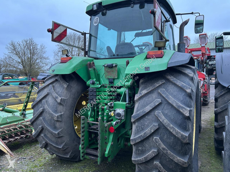 Landbrugstraktor John Deere  8200