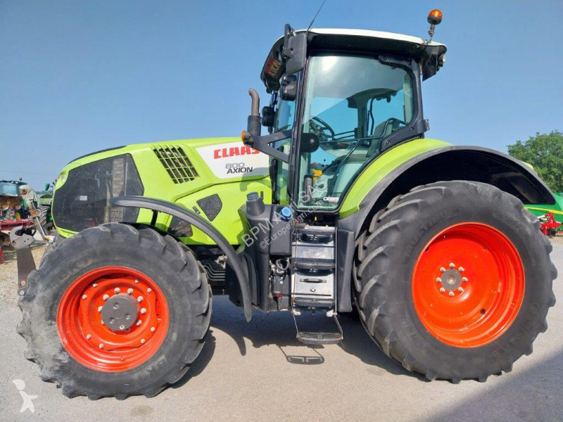 Tracteur agricole Claas
