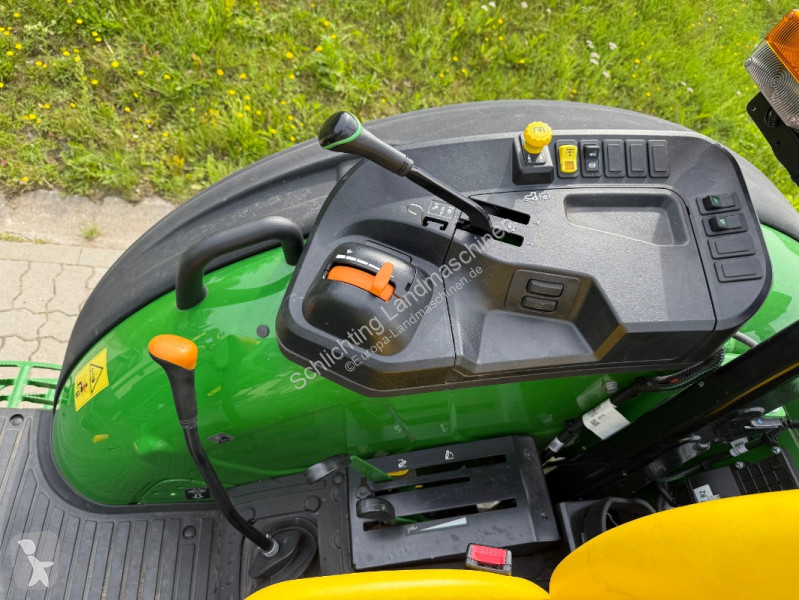 Tractor agrícola John Deere 5058E ohne Kabine