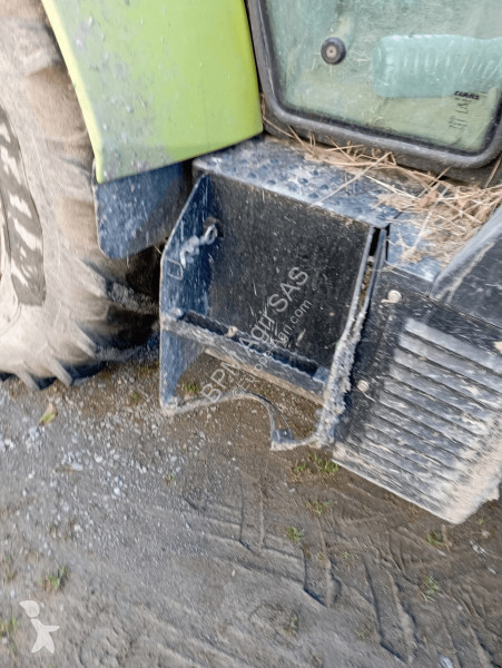 Tracteur agricole Claas