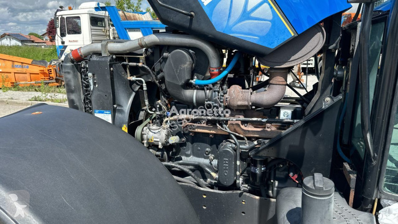 Tracteur agricole New Holland TM190 4X4