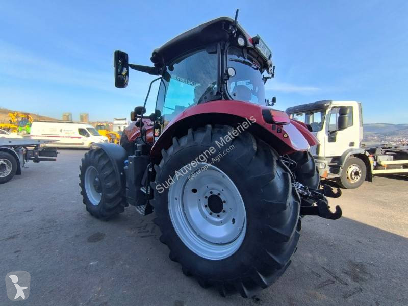 Tracteur agricole Case IH 135