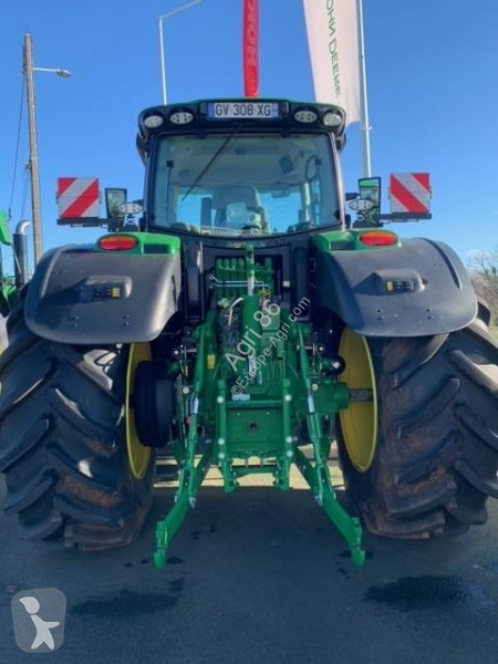 Tractor agrícola John Deere 6R 215