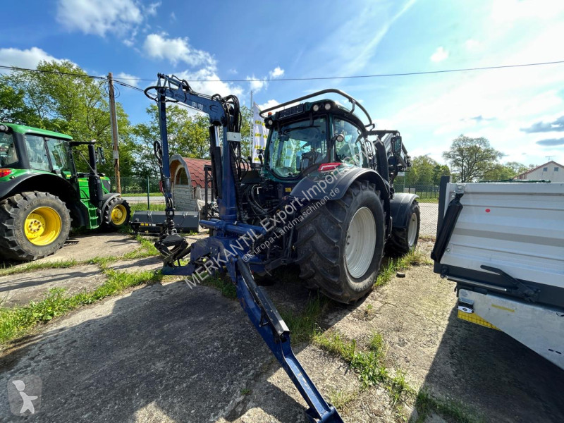 Tractor agrícola Valtra  N 154