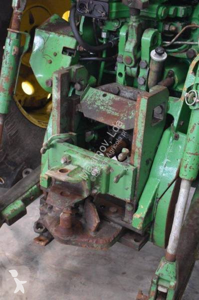 Tracteur agricole John Deere 8200