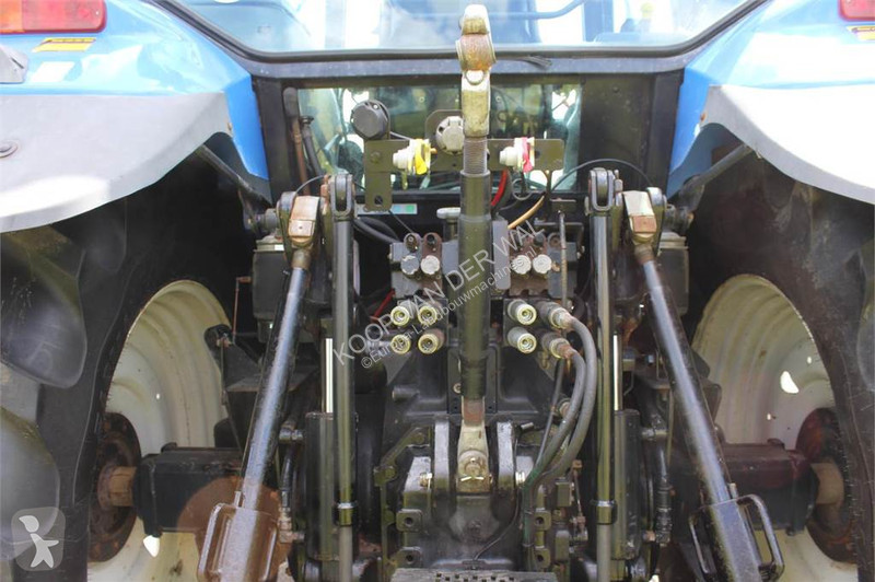 Landbrugstraktor New Holland TM175