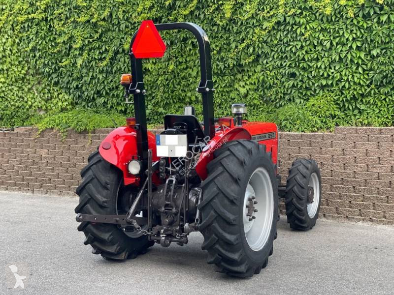 Tractor Massey Ferguson 253 4RM