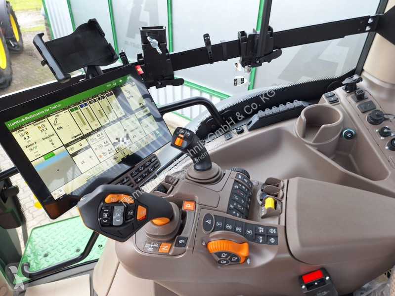 Trattore John Deere  6R 230 **MIETRÜCKLÄUFER**