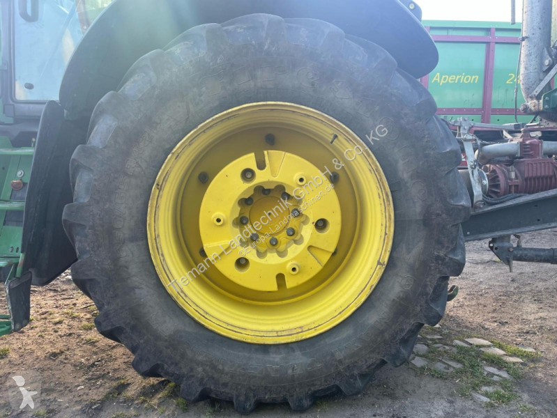 Tractor John Deere 617