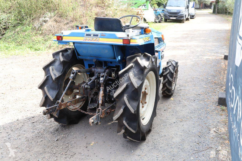 Tractor Iseki TU200