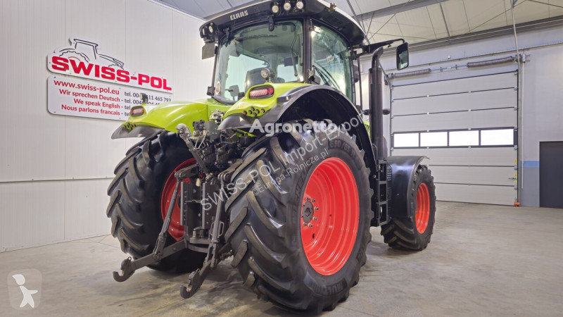 Tractor agrícola Claas Axion 810