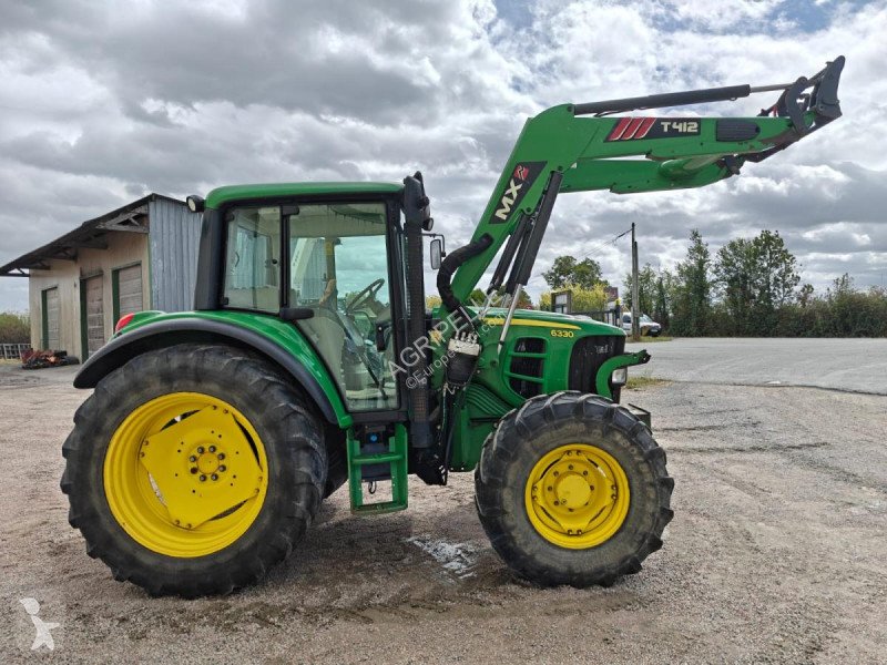 Tracteur agricole John Deere  6330