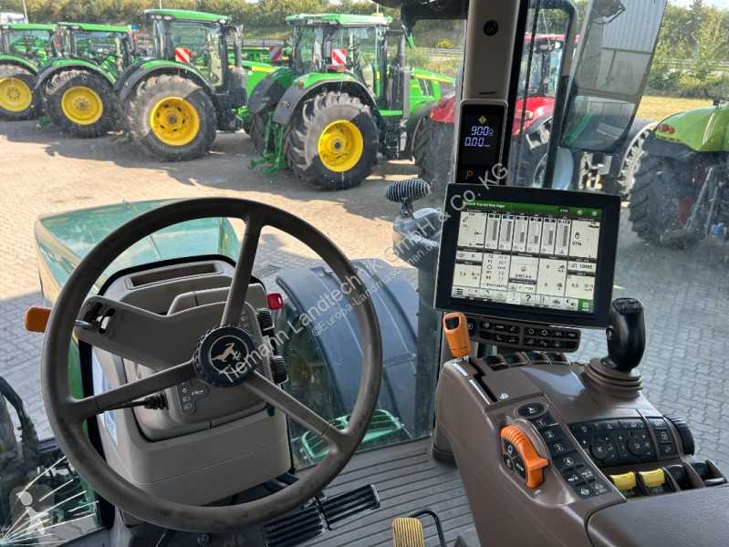 Trattore John Deere 7290R