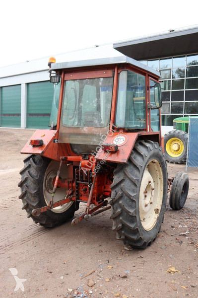Tractor Renault 51
