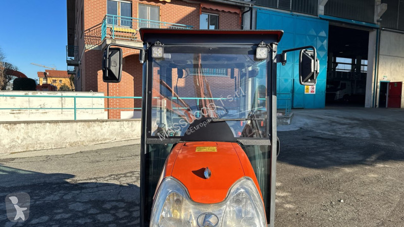 Lantbrukstraktor Kubota KT24 4X4