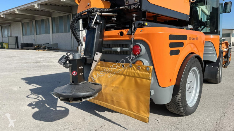 Landbrugstraktor  CITY RANGER 3070 4x4
