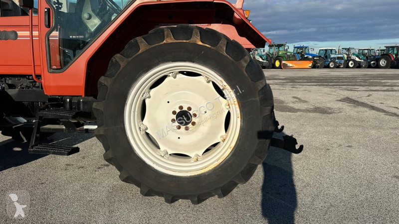 Lantbrukstraktor Fiat F100 DT 4X4