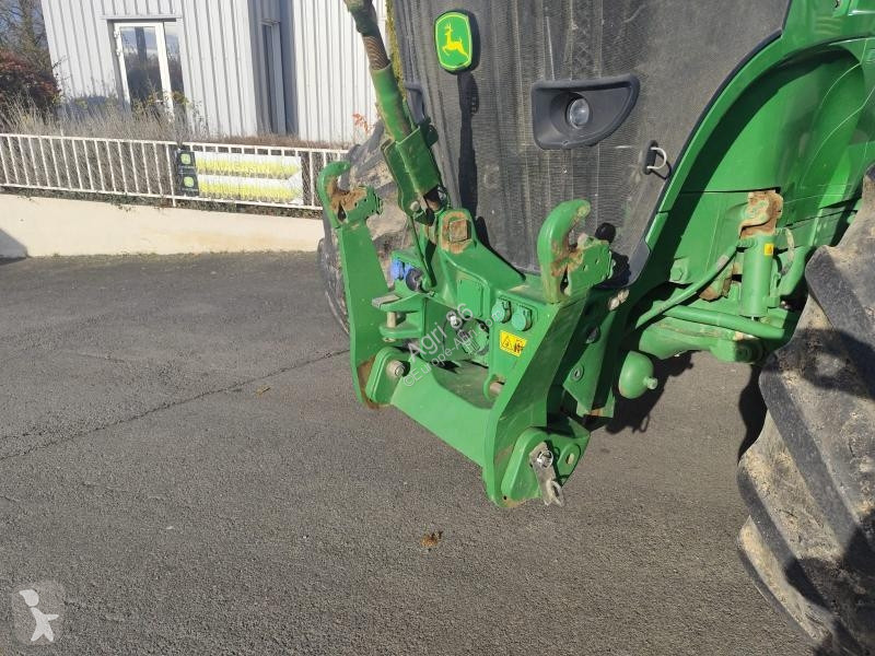 Tractor agrícola John Deere 7215R