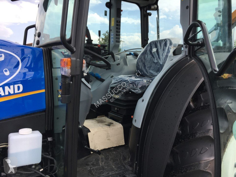 Lantbrukstraktor New Holland T4.100LP