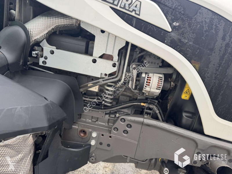 Tractor agrícola Valtra  T215 VERSU