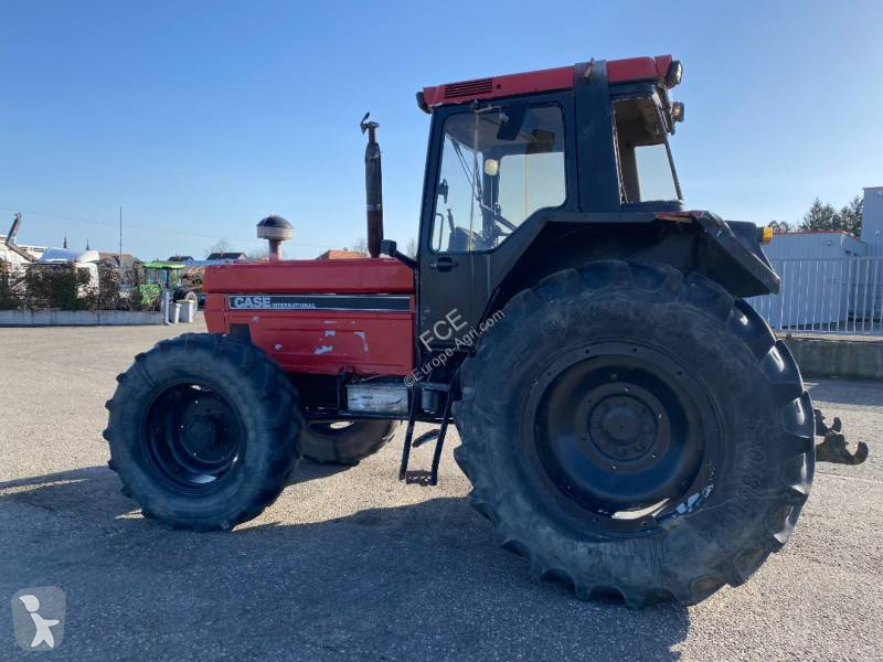 Case IH 1255XL/AXL tractor