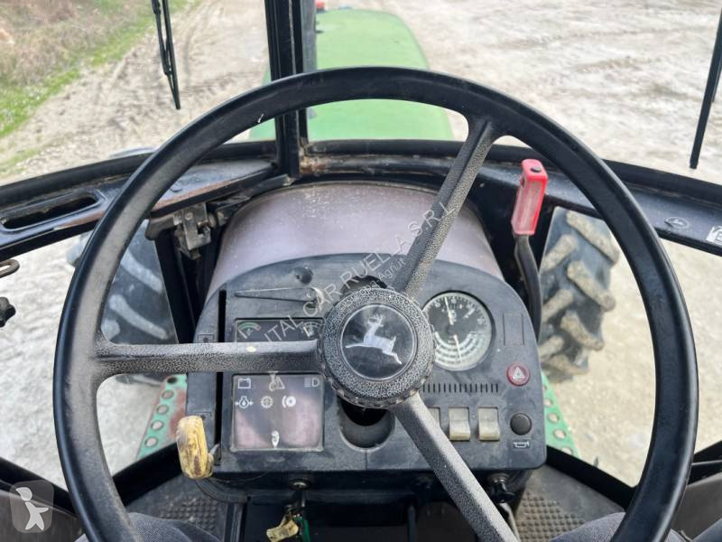 Lantbrukstraktor John Deere 3350