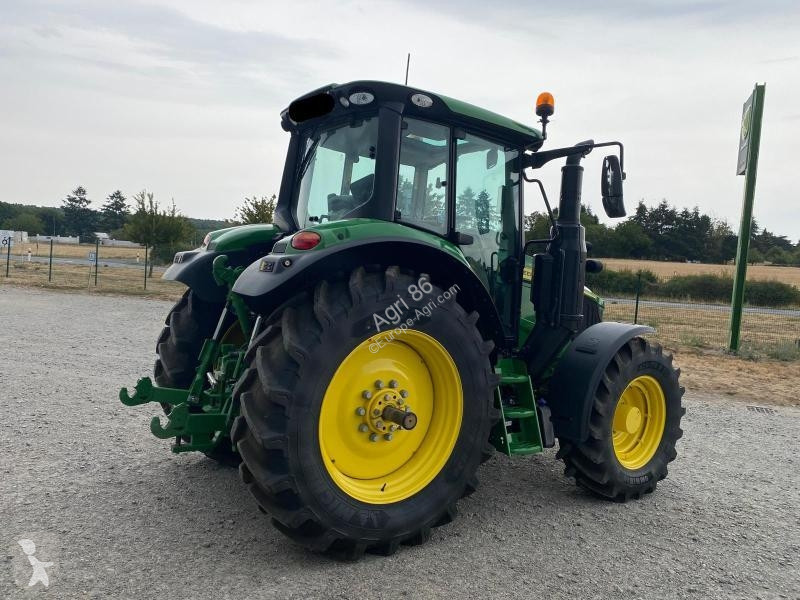 Ciągnik John Deere 6M 115