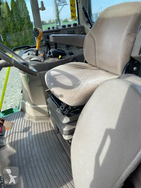 Lantbrukstraktor John Deere 6155M