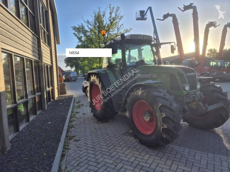Lantbrukstraktor Fendt 716 vario