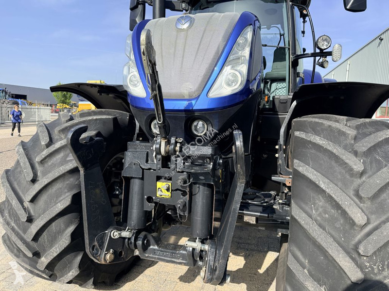 New Holland T7.260 AC Stage V Blue Power tractor