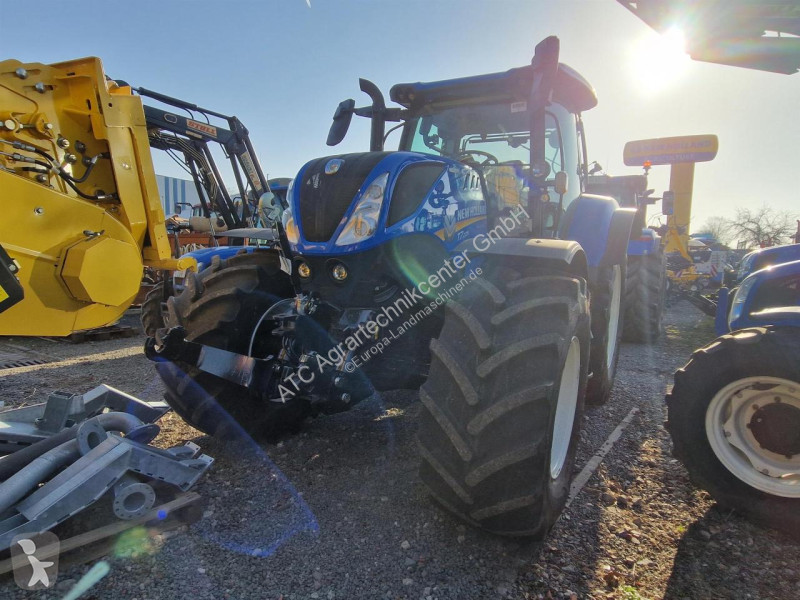 Lantbrukstraktor New Holland  T 7.225 AC STAGE V