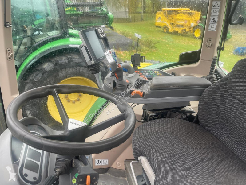 Landbrugstraktor Fendt  824 Power Plus