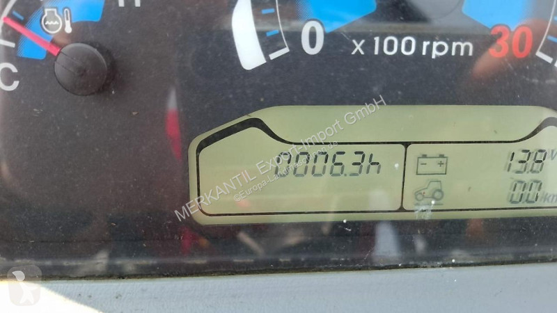 Landbrugstraktor New Holland  Boomer 35 Hydrostat