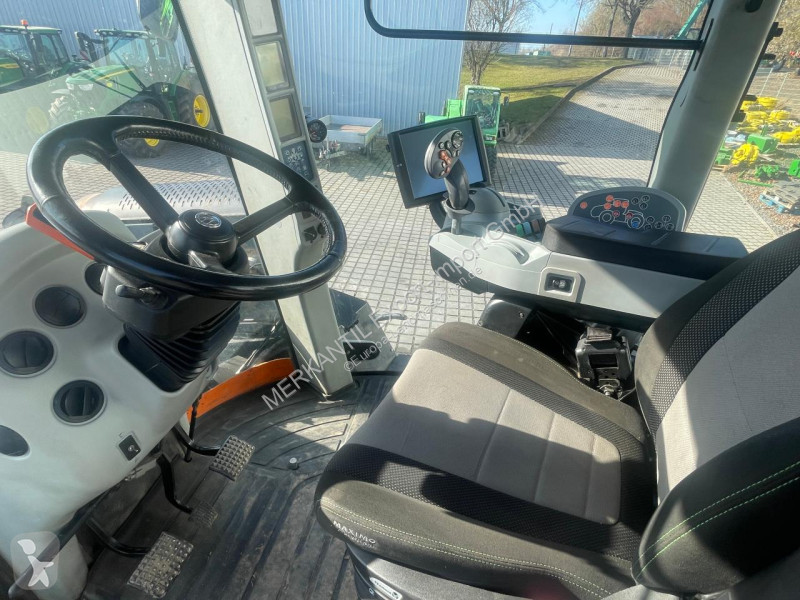Landbrugstraktor New Holland  T9.560
